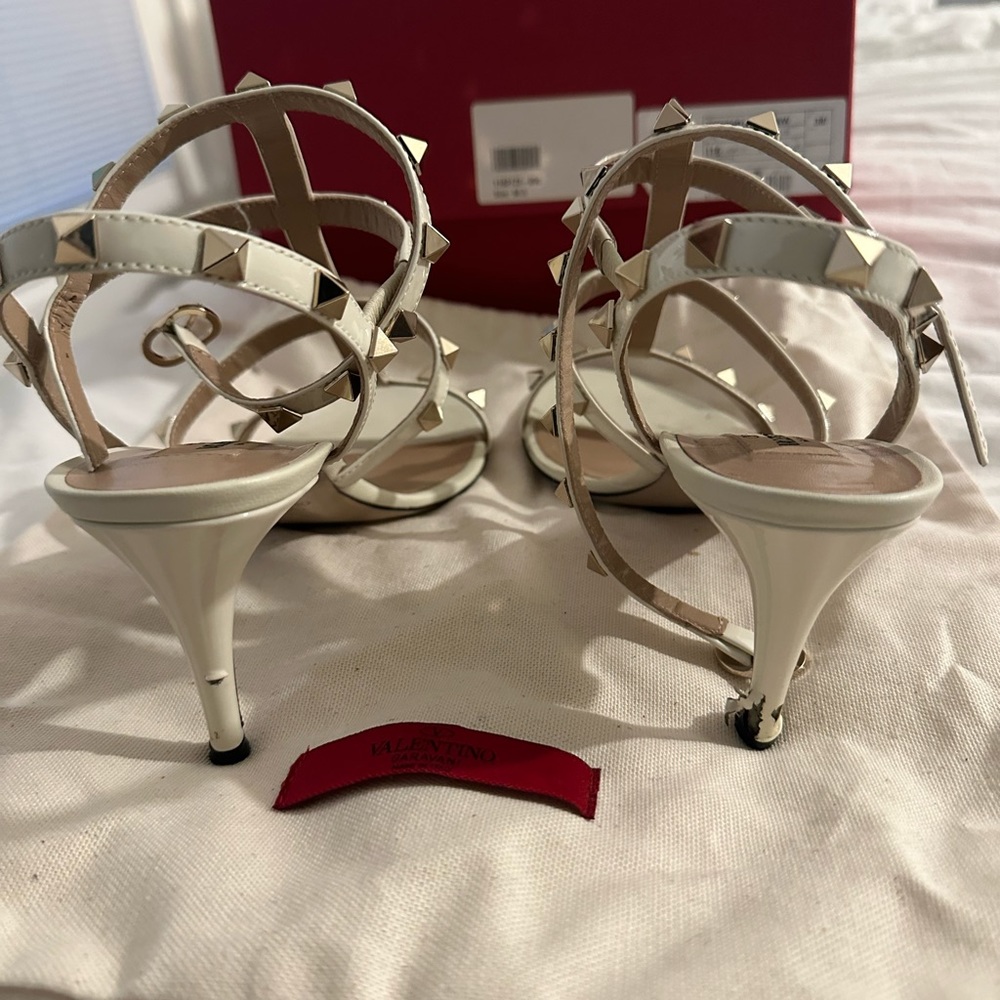 Valentino Garavani Rockstud Leather Heels Sandals Size EU 38.5 (Approx. US 8.5) - Picture 5 of 10